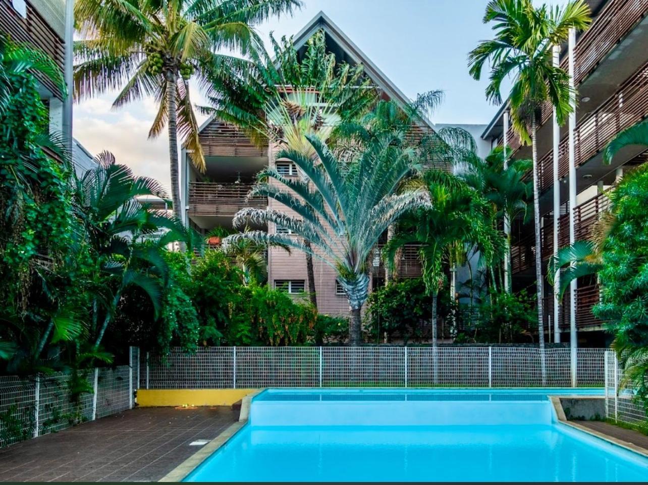 Appartement Entier Saint Pierre Centre Dans Residence De Prestige Ngoại thất bức ảnh